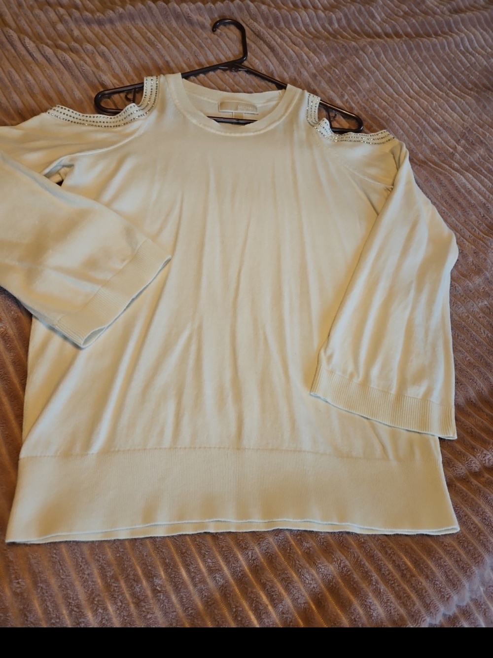 Michael Kors Cream Cold-Shoulder Studded Crop Top - Picture 2 of 6